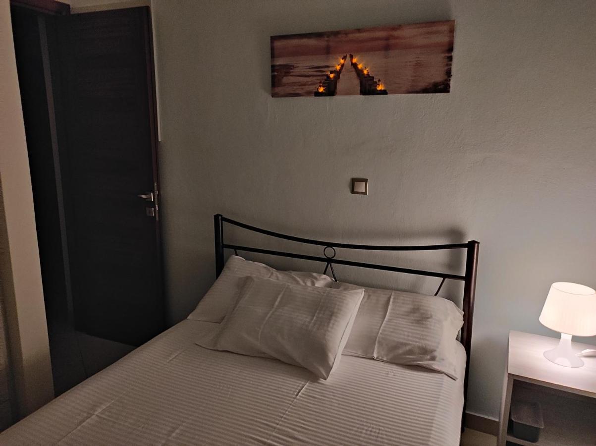 Eleni-Areti Apartment เปฟโกโฮรี ภายนอก รูปภาพ